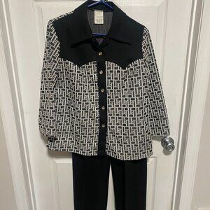 Women's VINTAGE Black and White Pants Suit US Made Union Size 16